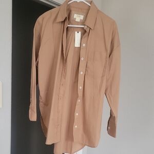 Anthropologie Womens Tan Classic Button Down Shirt. Brand New
